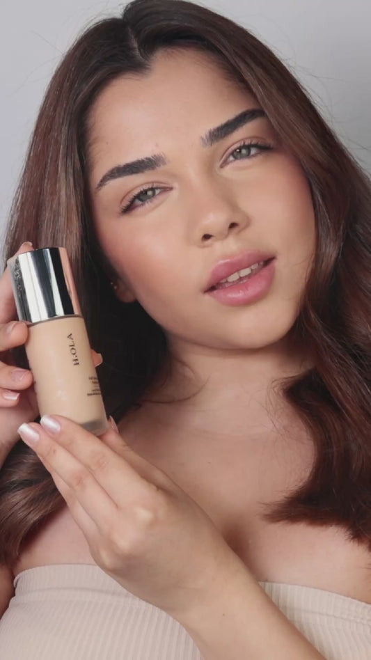 Full Coverage Foundation | Yoğun Kapatıcı Saten Bitişli Spf 30 Fondöten | Medium