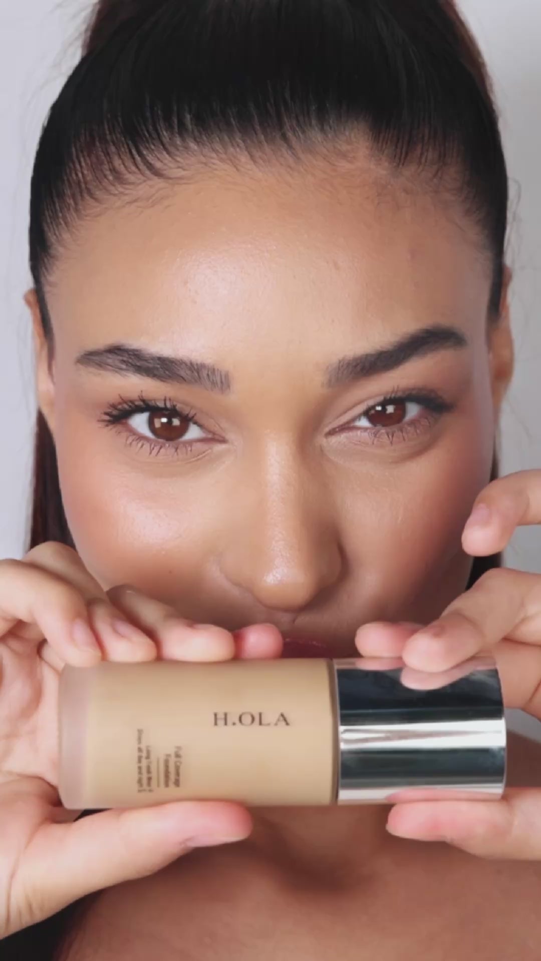 Full Coverage Foundation | Yoğun Kapatıcı Saten Bitişli Spf 30 Fondöten | Bronze